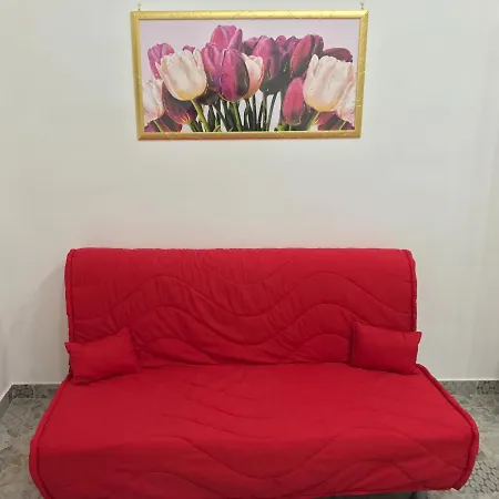 Domus Luis Bed & Breakfast